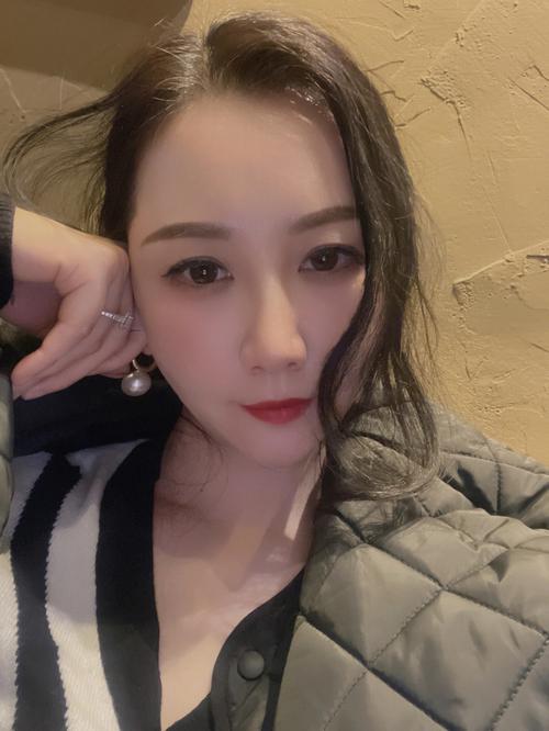 刘晓庆个人资料身高 刘晓庆个人生活资料