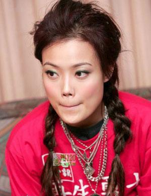 女明星教你私房瘦脸体操