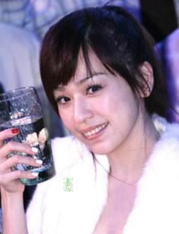 白领丽人容易走进的减肥误区