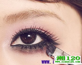 六步画个甜蜜妩媚眼妆