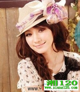 眼影乱飞熊猫眼