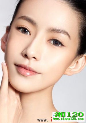 夏日控油保湿 两手抓两手都要硬