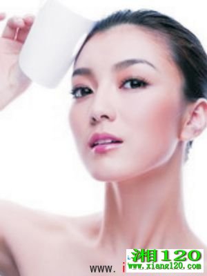 美容习惯 9大生活恶习长皱纹