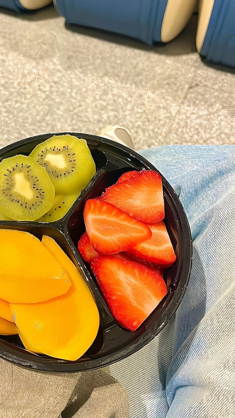 口腔粘膜白斑早期症状有哪些  细数口腔粘膜白斑的4大表现 口腔粘膜白斑早期症状有哪些  细数口腔粘膜白斑的4大表现