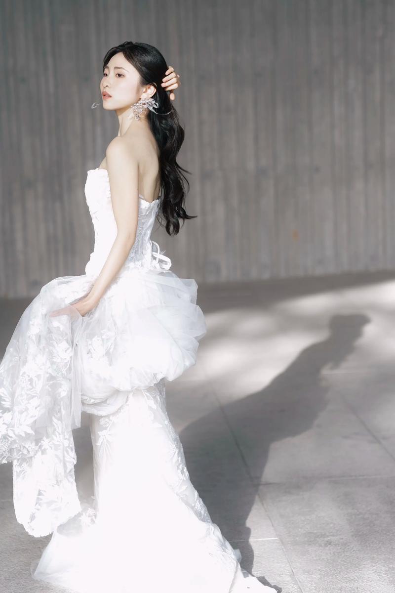 反流性食管炎症状表现吃什么药 反流性食管炎症状表现吃什么药