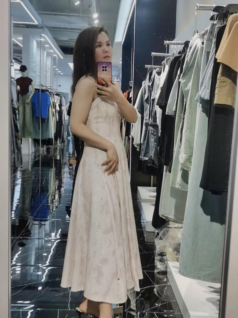 4000元新国标电动自行车重塑城市 深圳减碳万吨每日 4000元新国标电动自行车重塑城市 深圳减碳万吨每日