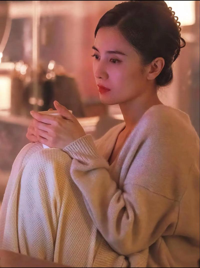 Ӥ����ͷ���ϰ�����ͷ