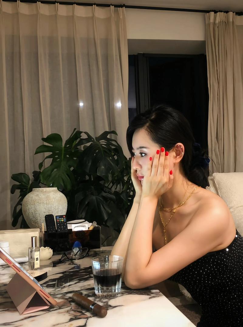 如何挑选太阳镜 掌握几要点很关键 如何挑选太阳镜 掌握几要点很关键