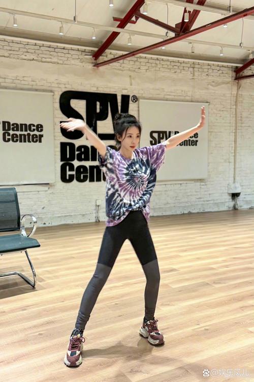 ţ�������ݵĵ��Ӿ� ţ�����ݵĵ���