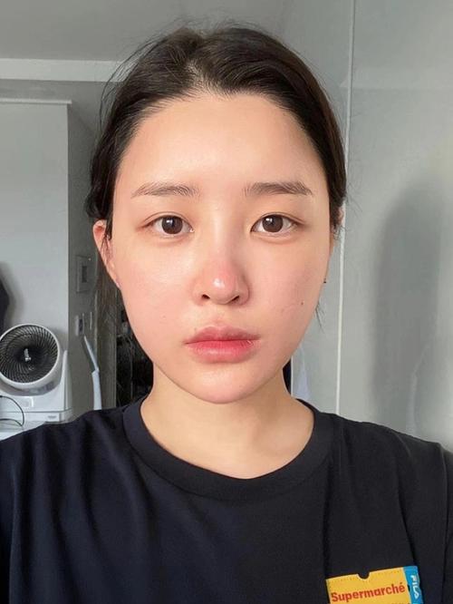 鸡毛蒜皮的意思 鸡毛蒜皮的意思