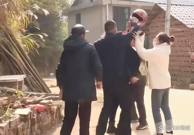 口里发苦是怎么回事 口里发苦是怎么回事