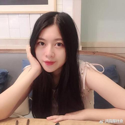 谢娜的爸妈是干什么的 谢娜的爸妈是干什么的