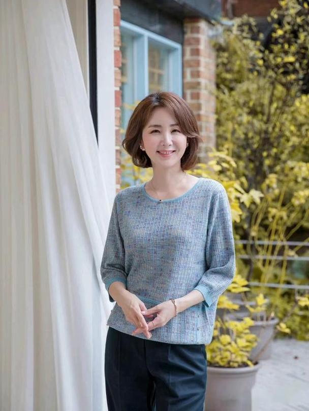 天使的翅膀歌词什么意思 天使的翅膀歌词什么意思