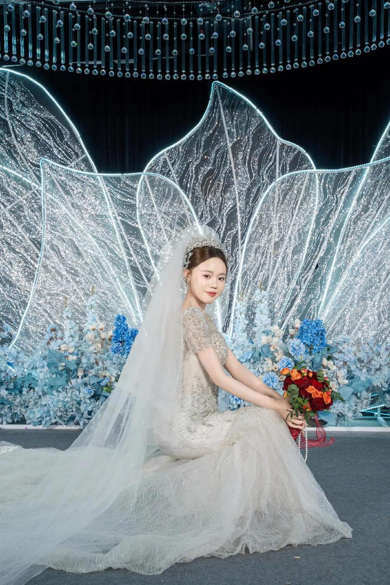 太阳的后裔演员表刘亚仁 太阳的后裔演员表刘亚仁