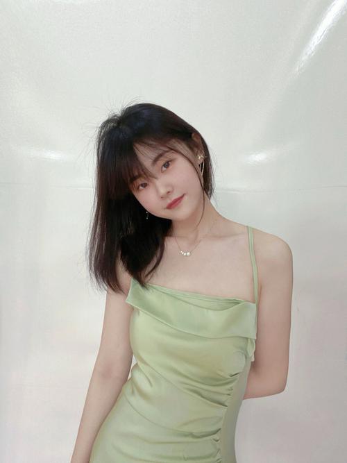 坐月子手部湿疹可以涂药吗 坐月子手部湿疹可以涂药吗