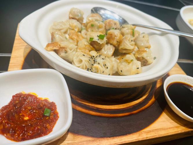 ���׾�������Ҫ����Ǯһ�� ���׾������ļ۸�����