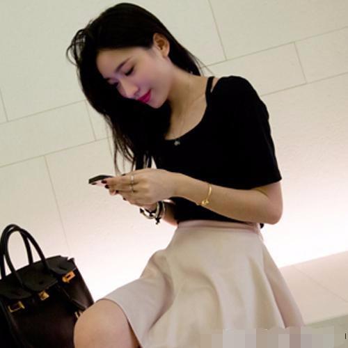 牛奶冰糖炖燕窝的做法大公开 原来燕窝与牛奶更配哦 牛奶冰糖炖燕窝的做法大公开 原来燕窝与牛奶更配哦