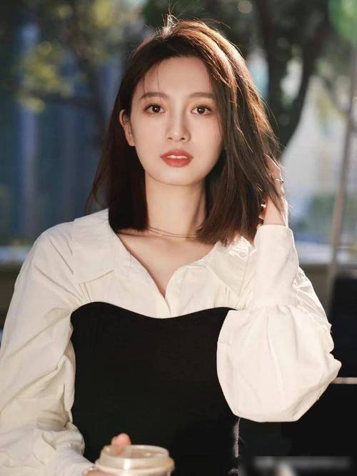 涂指甲油有害健康 不要只要美观不要健康 涂指甲油有害健康 不要只要美观不要健康