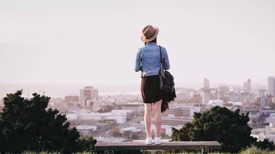 白酒酝酿峰回路转 白酒酝酿峰回路转