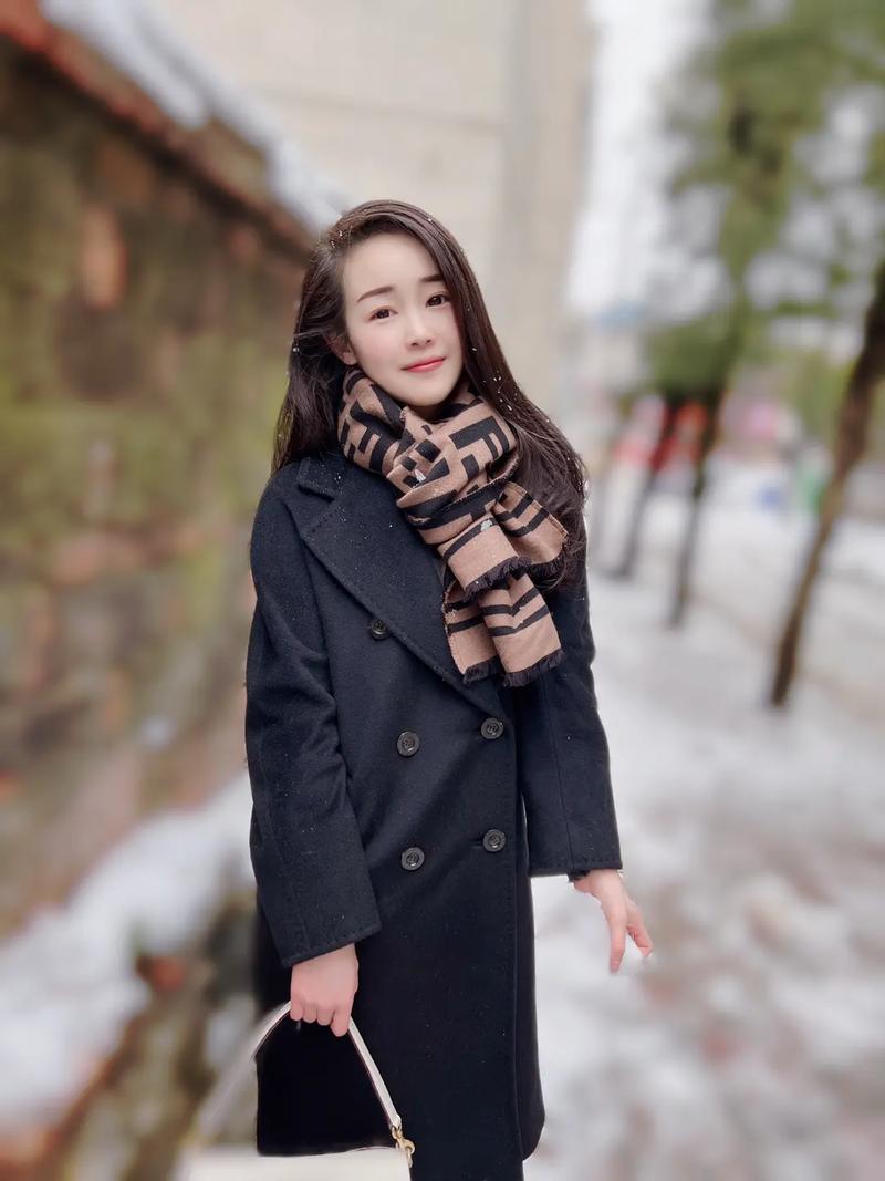 小宋佳的第一任丈夫小宋佳她老公是谁 小宋佳的第一任丈夫小宋佳她老公是谁