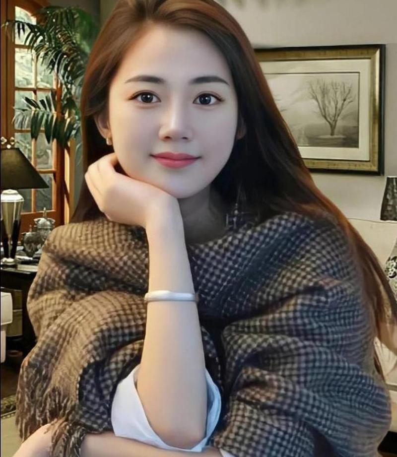 眼睛花模糊是怎么回事 眼睛花模糊是怎么回事