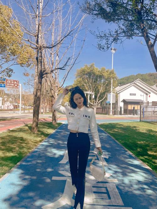 魏雪漫个人资料家庭背景 魏雪漫个人资料家庭背景