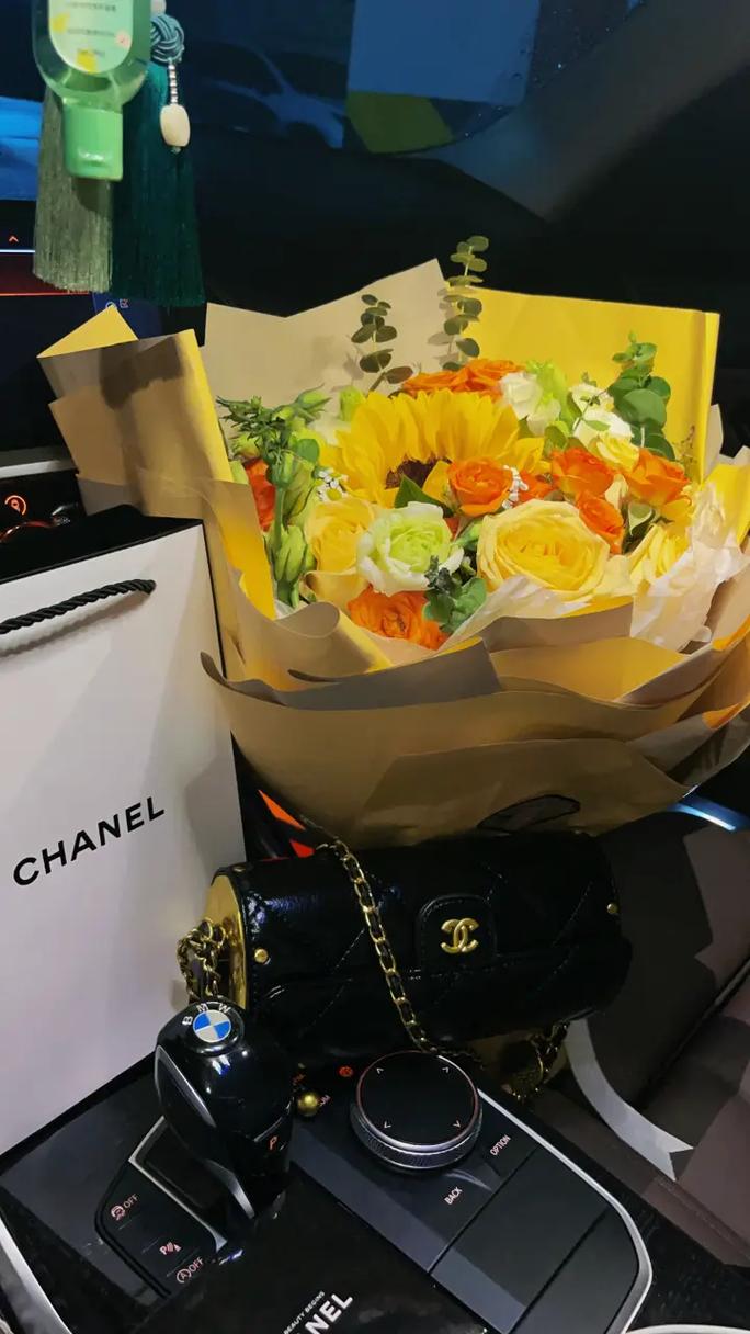 有一只鼻孔内壁很疼是怎么回事 有一只鼻孔内壁很疼是怎么回事