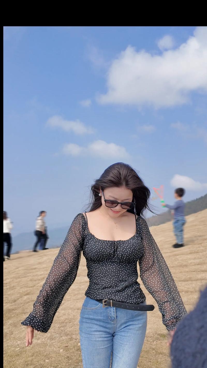 小孩打喷嚏流鼻涕吃什么药效果好 小孩打喷嚏流鼻涕吃什么药效果好