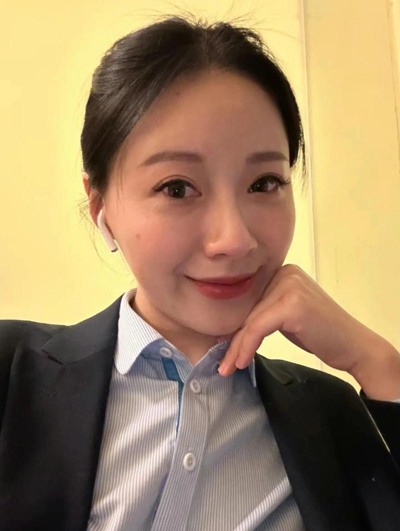 洗头后是自然干好还是吹干好 生活中的小细节 洗头后是自然干好还是吹干好 生活中的小细节