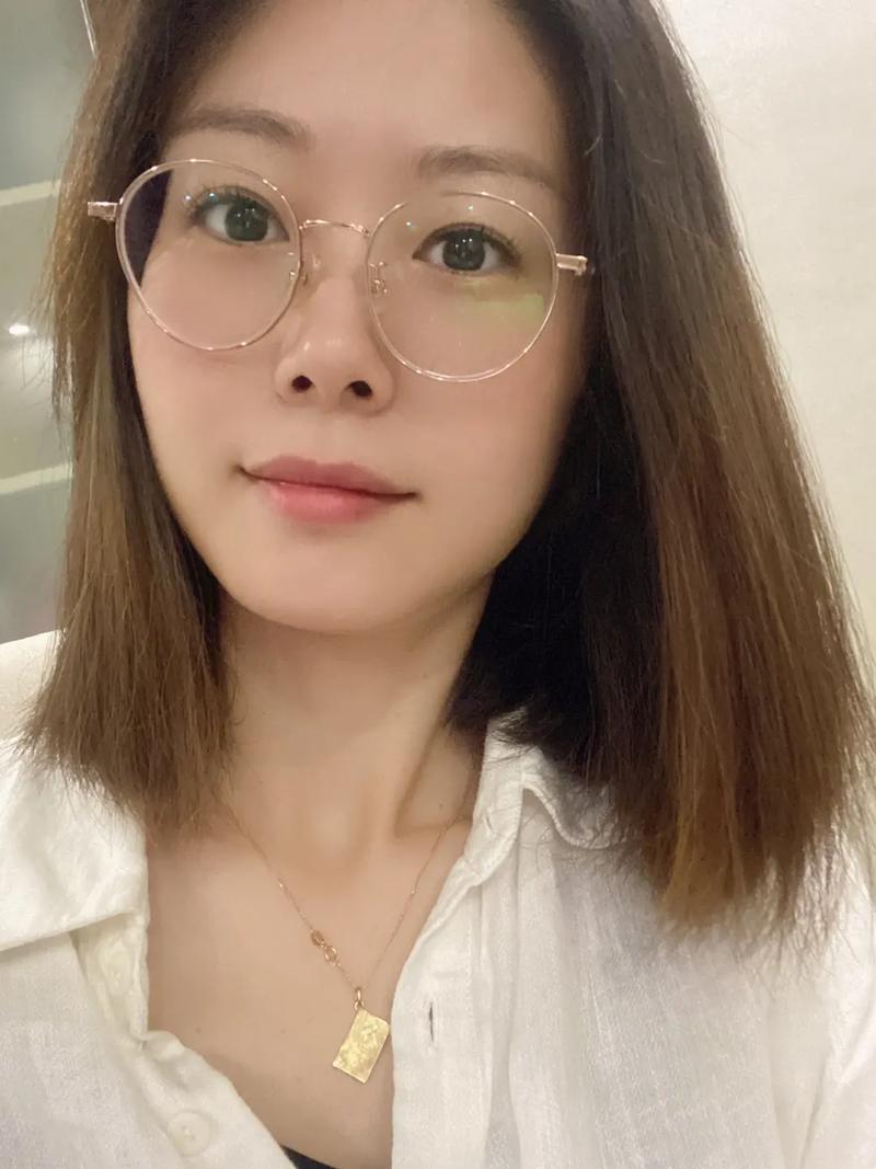 我爱这蓝色的海洋许鹤缤 我爱这蓝色的海洋许鹤缤