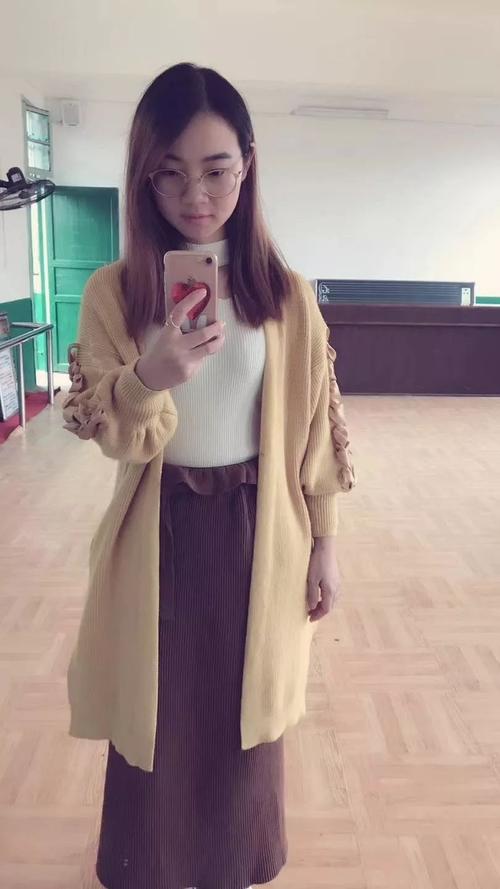 50岁佘诗曼自曝看透生死已立下遗嘱 50岁佘诗曼自曝看透生死已立下遗嘱