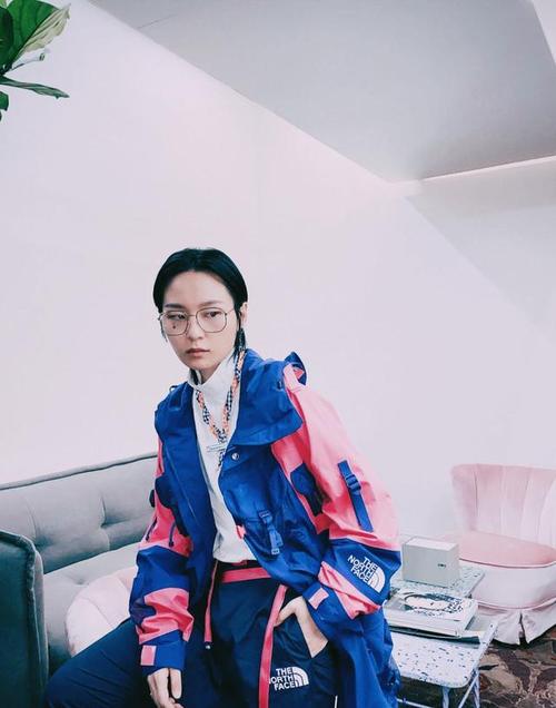 左边外阴像针刺咋回事呢 左边外阴像针刺咋回事呢