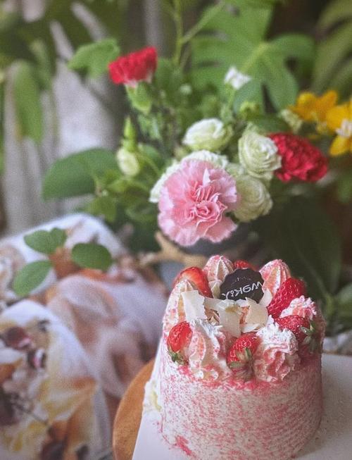 揉眼睛的坏处有哪些 经常揉眼睛小心散光找上门 揉眼睛的坏处有哪些 经常揉眼睛小心散光找上门