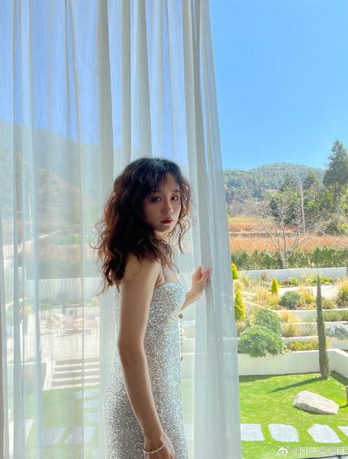 干咳嗽是什么原因导致的 常见的原因主要有两个 干咳嗽是什么原因导致的 常见的原因主要有两个