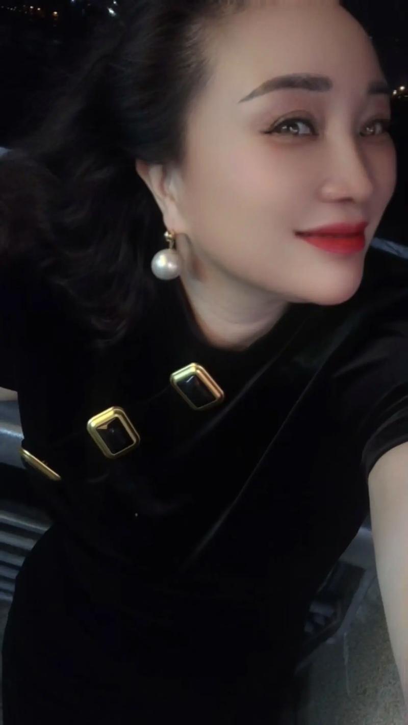 腋下副乳疼痛是什么原因 腋下副乳疼痛是什么原因