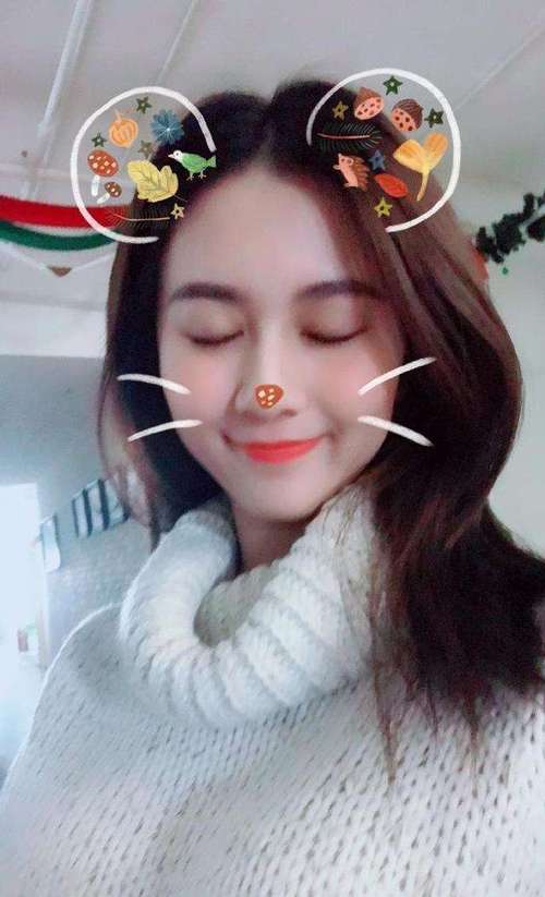 前胸上部疼是什么原因 前胸上部疼是什么原因