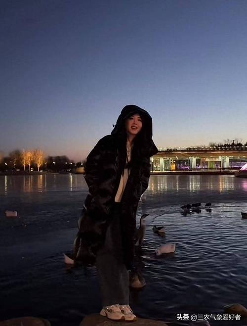 ̨����Ϸ�ǽ�ʿ��60�굱�� ����̥��д����