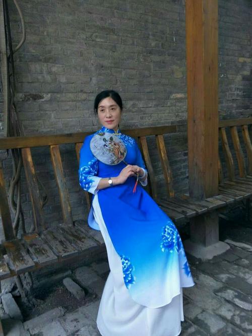 跖骨骨折手术后脚背肿咋办 跖骨骨折手术后脚背肿咋办