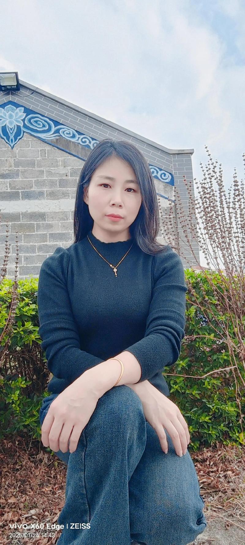 右胸疼是怎么回事 右胸疼是怎么回事