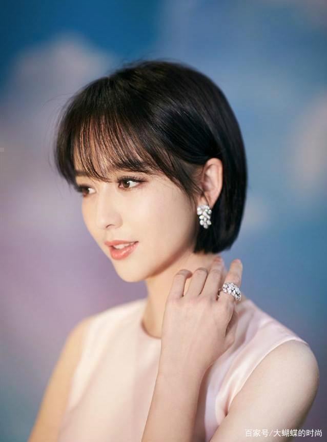 举头西北浮云中的浮云 举头西北浮云中的浮云