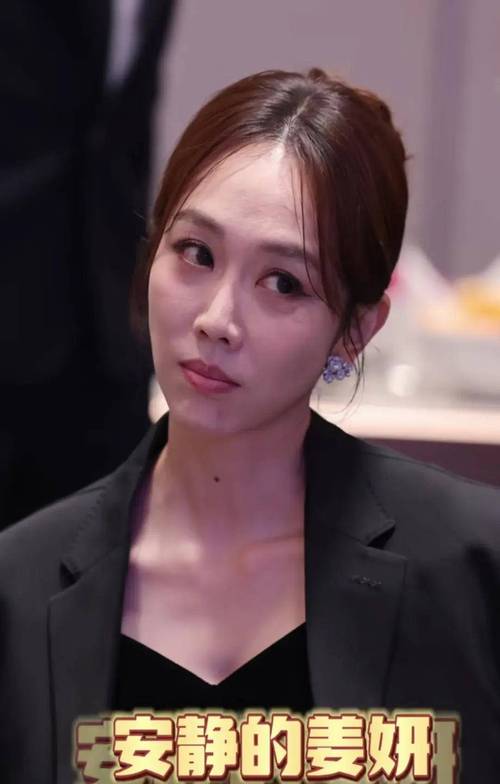 �ӹ���Ĥ���ʲôҩ