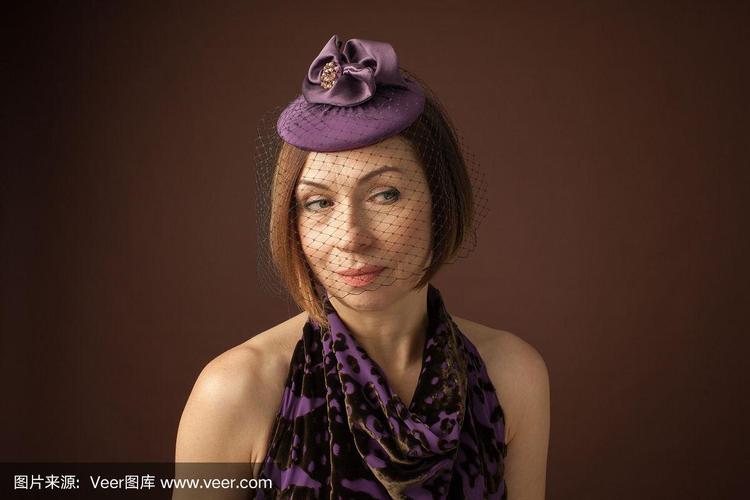 右手中指发麻什么原因 右手中指发麻什么原因