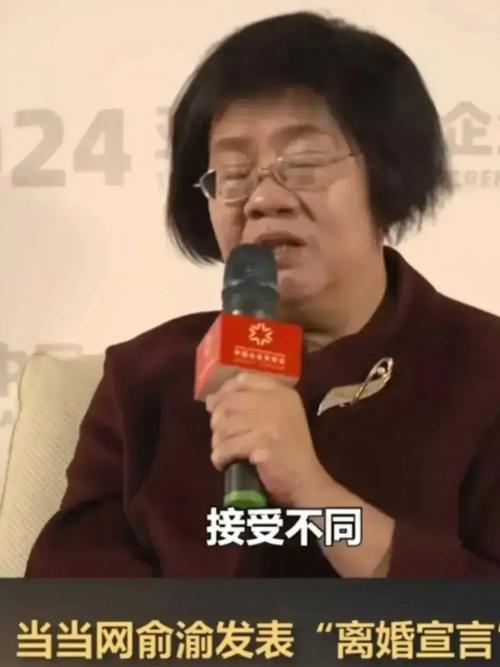 月见草油可以丰胸吗 月见草油的功效和作用有哪些 月见草油可以丰胸吗 月见草油的功效和作用有哪些