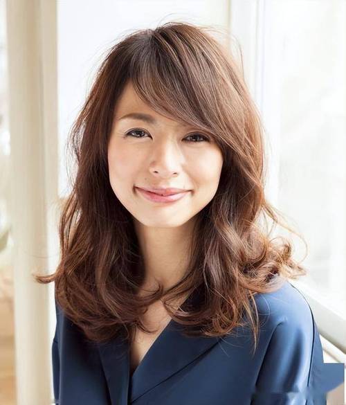 下面突然流血是怎么回事 下面突然流血是怎么回事